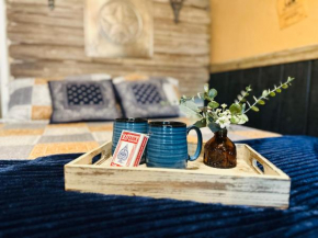 Acorn Hideaways Canton Rustic Old West Frontier Suite